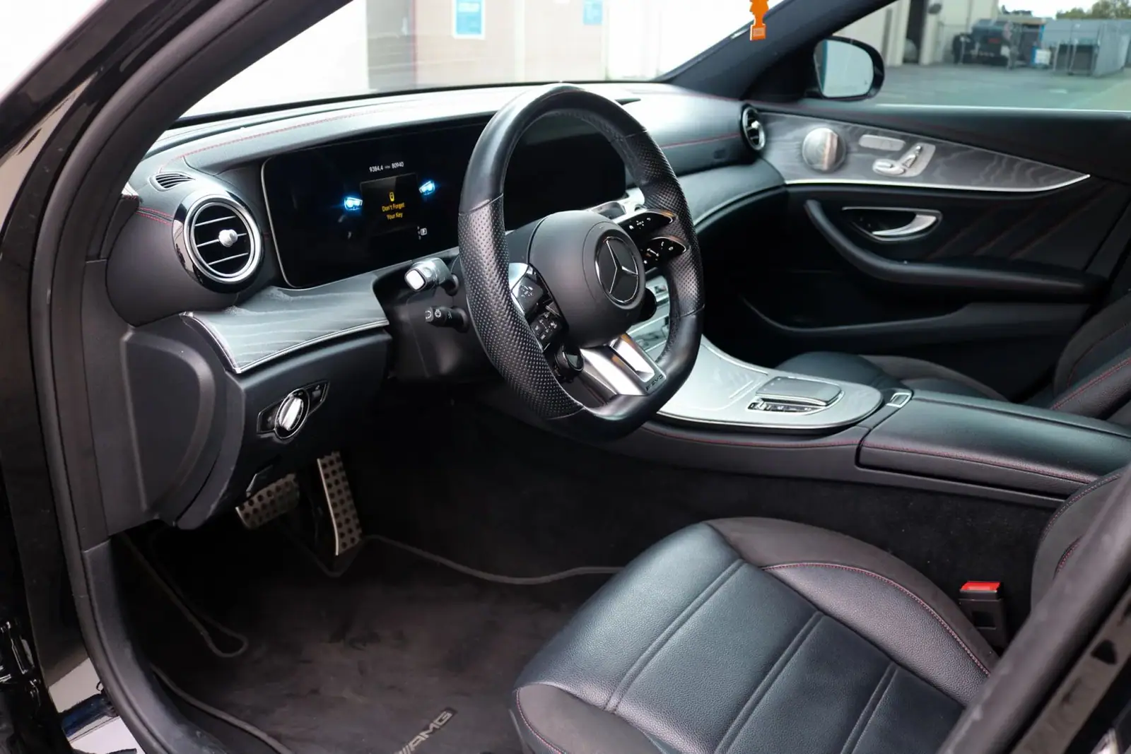 2022 Mercedes-AMG E 53 — photograph 5 of 15