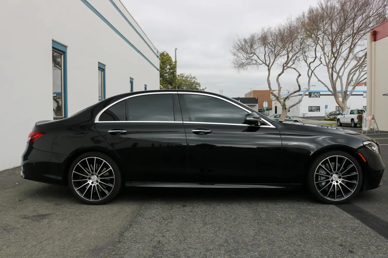 2022 Mercedes-AMG E 53 — photograph 14 of 15