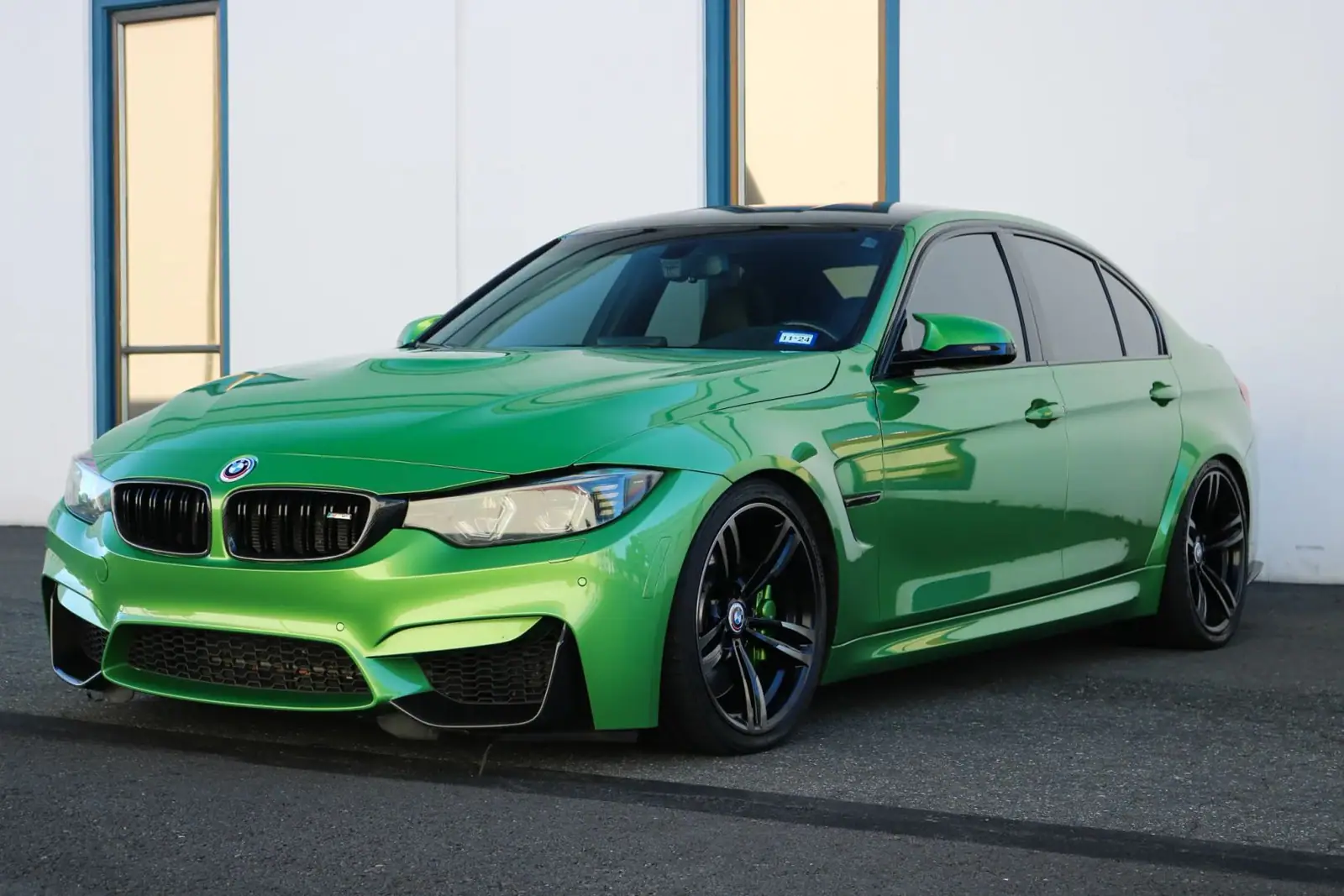 2015 BMW M3 — photograph 3 of 14