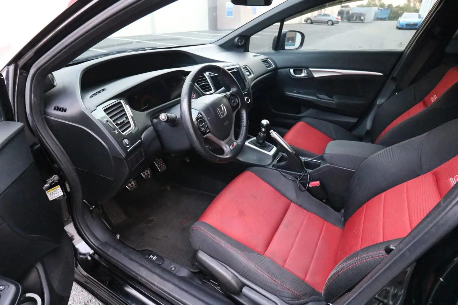 2015 Honda Civic Si — photograph 8 of 15