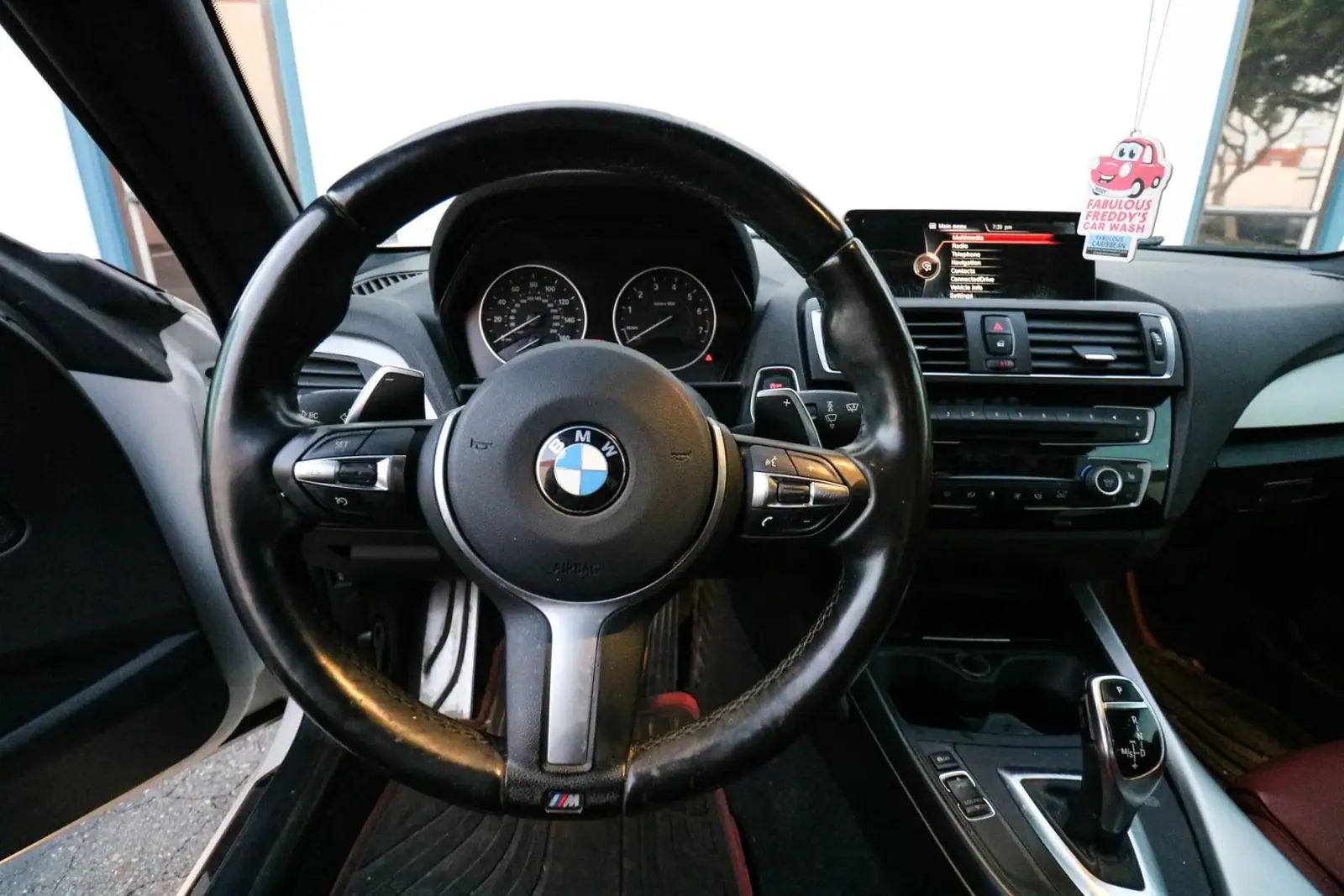2015 BMW M235i xDrive — photograph 6 of 15