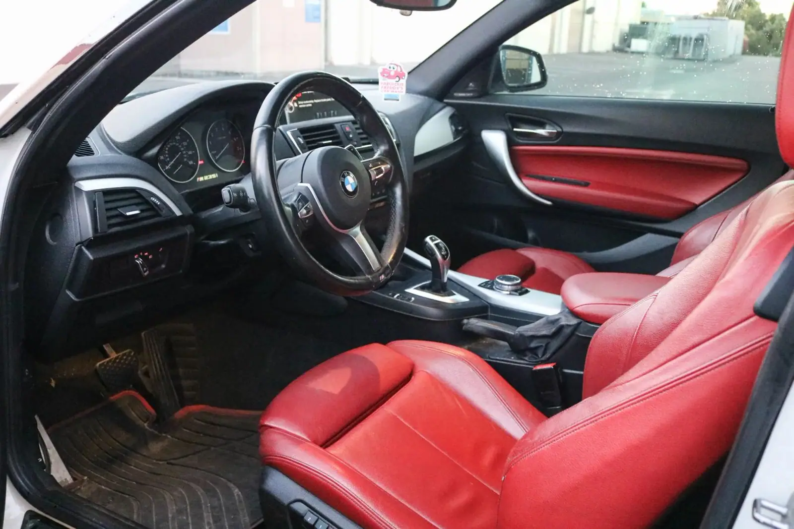 2015 BMW M235i xDrive — photograph 7 of 15
